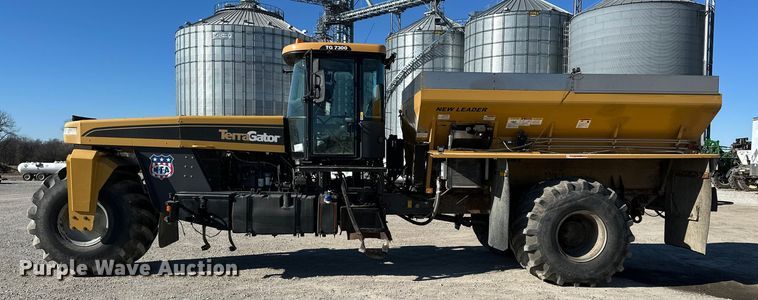 image for item FG2578 2012 TerraGator TG7300 spreader