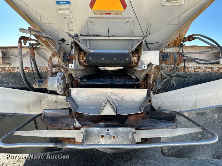 image for item FG2578 2012 TerraGator TG7300 spreader