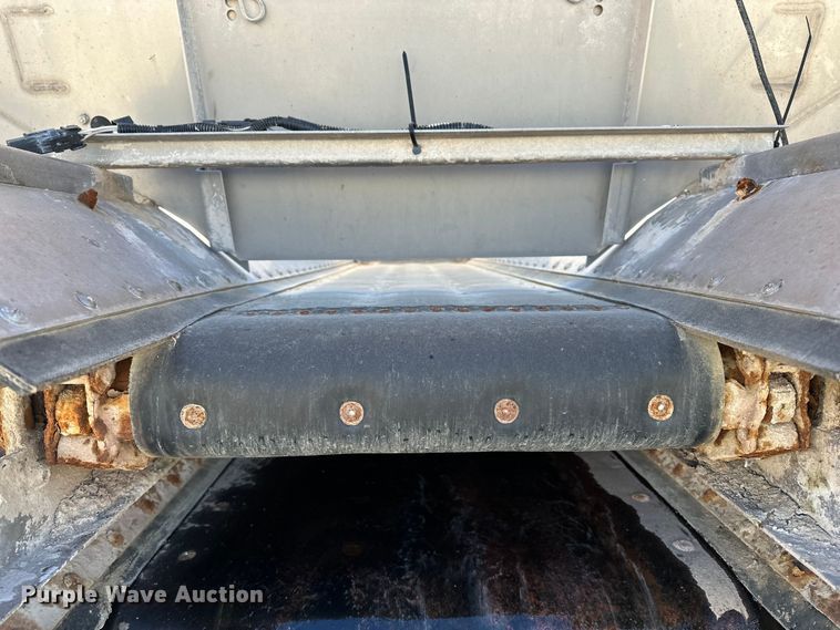 image for item FG2578 2012 TerraGator TG7300 spreader