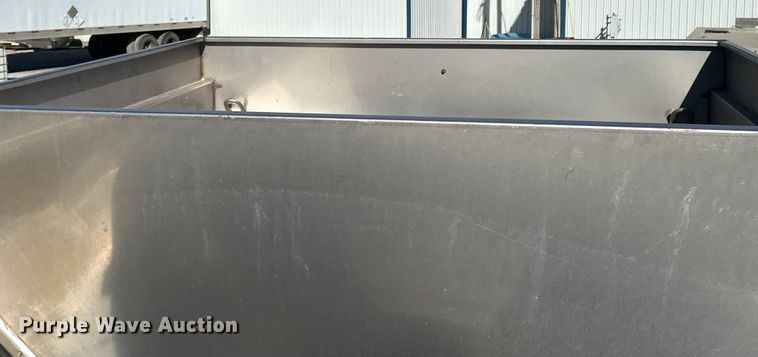 image for item FG2578 2012 TerraGator TG7300 spreader