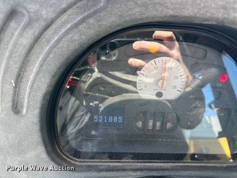 image for item FG2578 2012 TerraGator TG7300 spreader