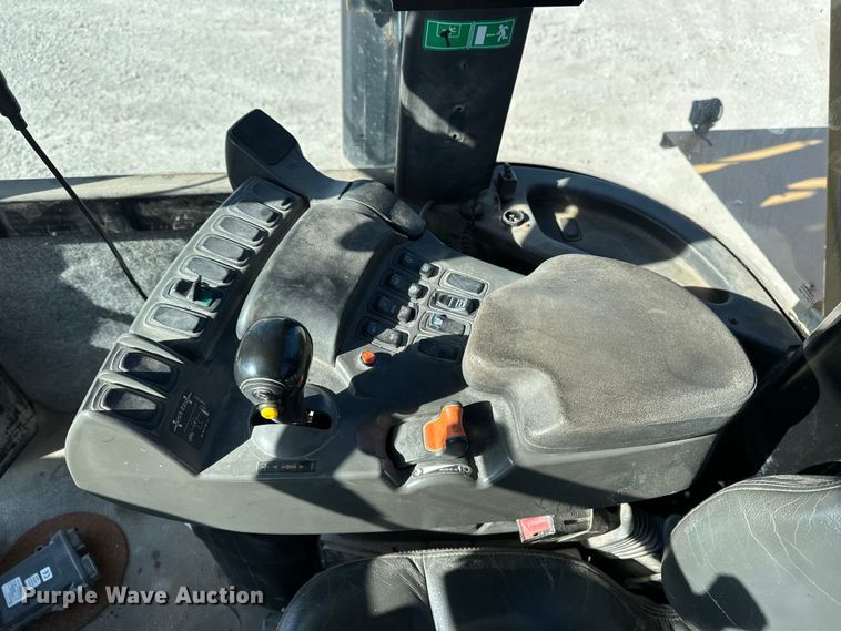 image for item FG2578 2012 TerraGator TG7300 spreader