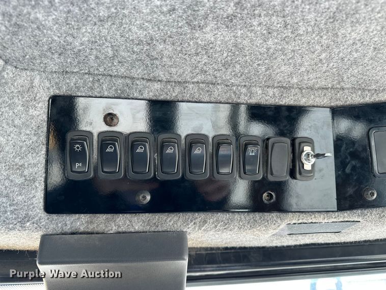 image for item FG2578 2012 TerraGator TG7300 spreader