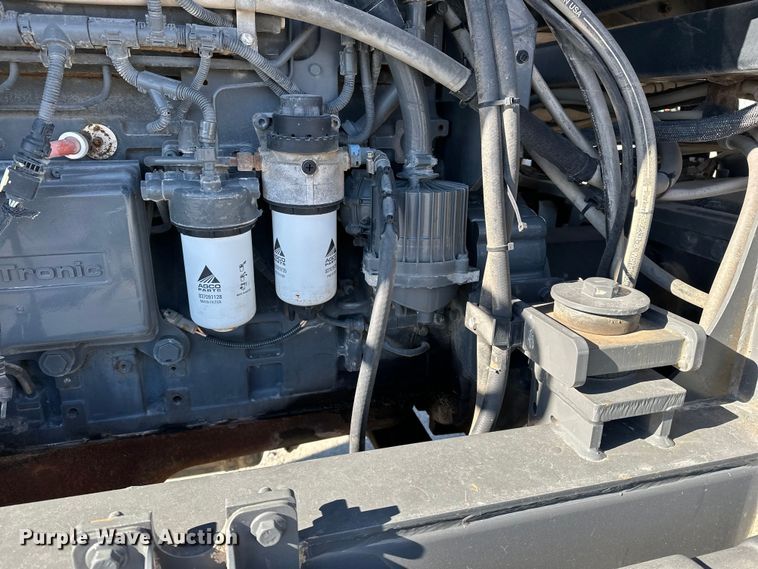 image for item FG2578 2012 TerraGator TG7300 spreader