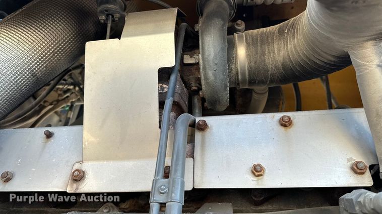 image for item FG2578 2012 TerraGator TG7300 spreader