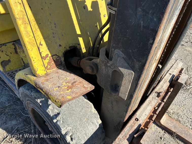 image for item FG2579 Hyster H50XM forklift