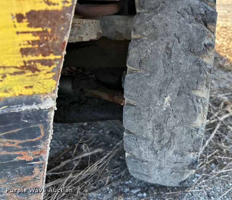 image for item FG2579 Hyster H50XM forklift