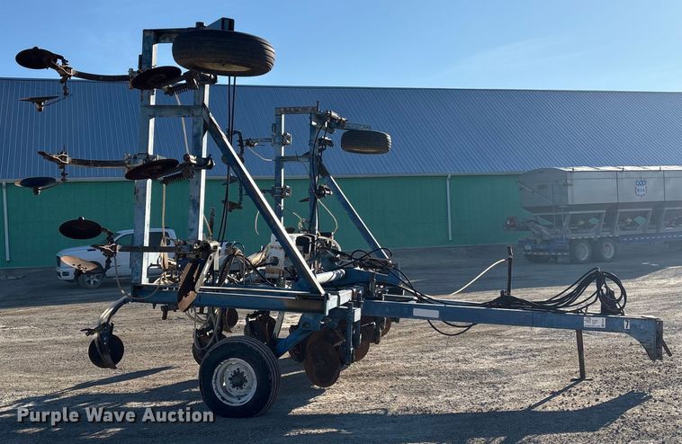 image for item FG2587 Raven NH3 applicator