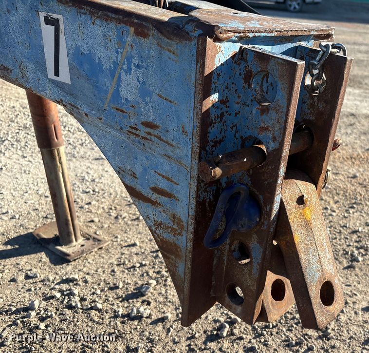 image for item FG2587 Raven NH3 applicator