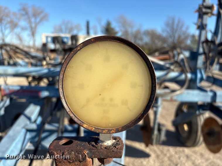 image for item FG2587 Raven NH3 applicator