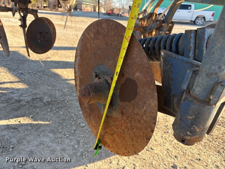 image for item FG2587 Raven NH3 applicator