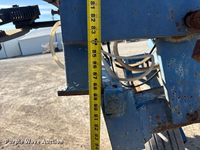 image for item FG2587 Raven NH3 applicator