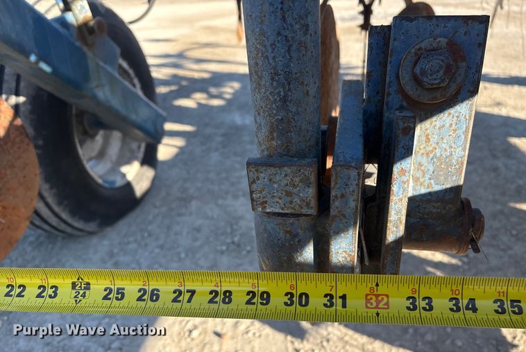 image for item FG2587 Raven NH3 applicator