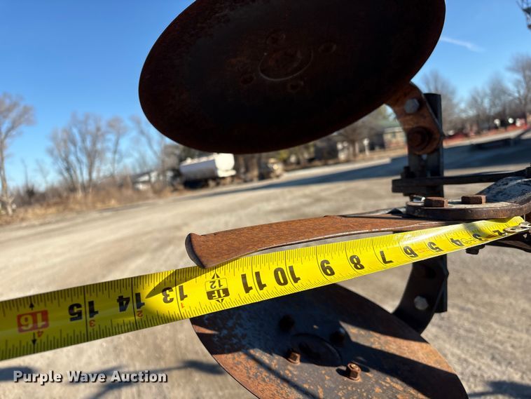 image for item FG2587 Raven NH3 applicator