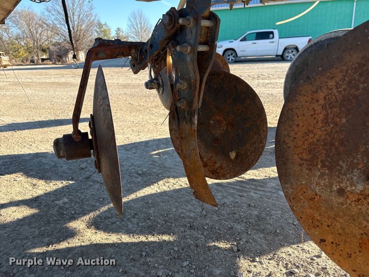 image for item FG2587 Raven NH3 applicator