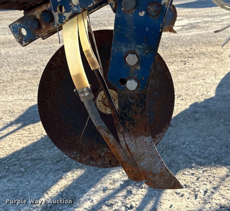 image for item FG2587 Raven NH3 applicator