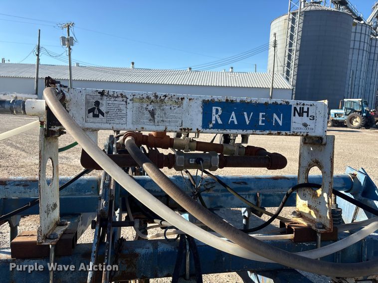 image for item FG2587 Raven NH3 applicator