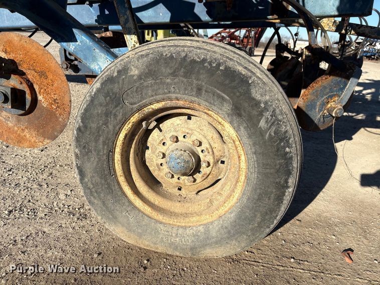 image for item FG2587 Raven NH3 applicator