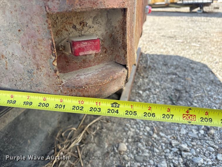 image for item FG2590 (2) poly tanks