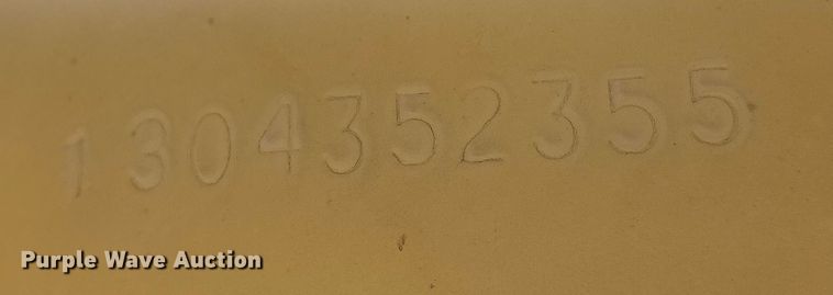 image for item FG2590 (2) poly tanks