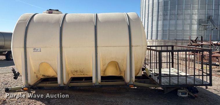 image for item FG2591 Poly tank