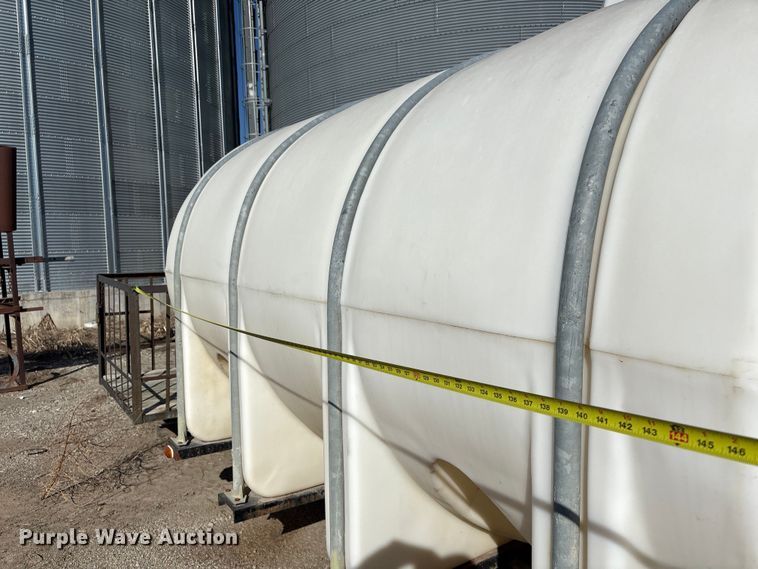 image for item FG2591 Poly tank