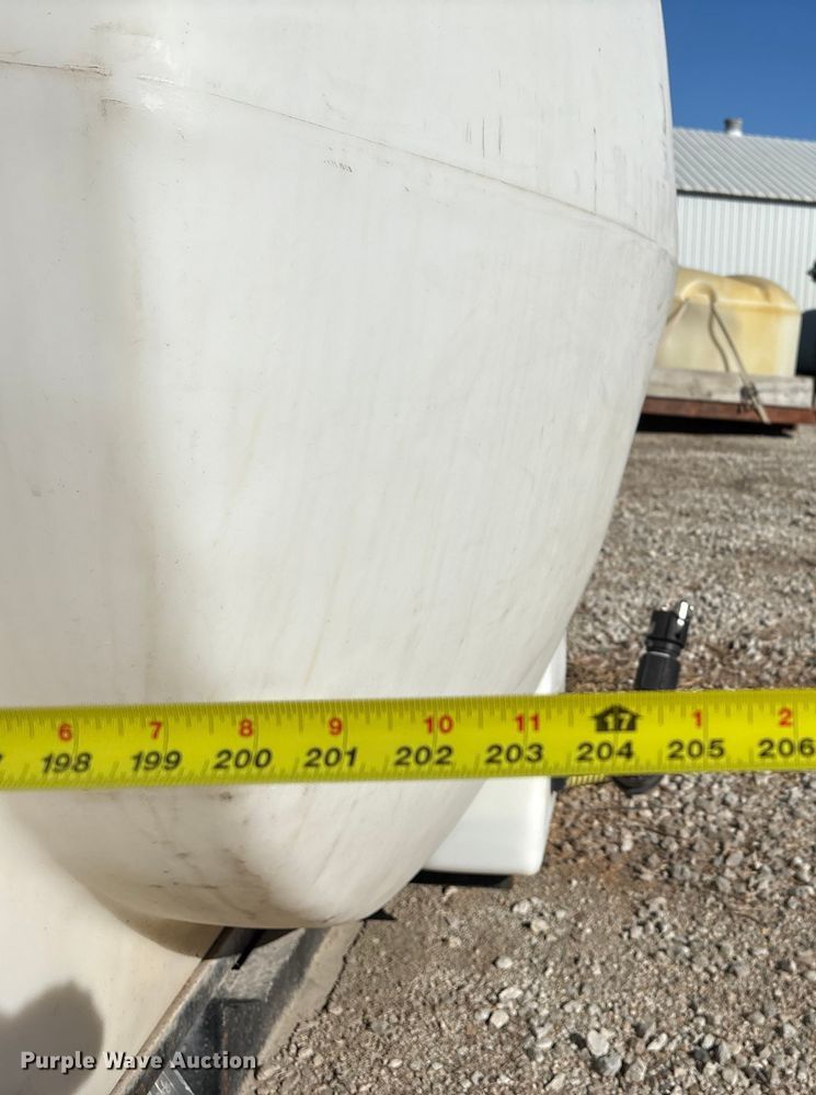 image for item FG2591 Poly tank