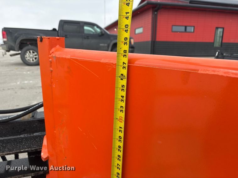 image for item FG2609 2025 Giyi CL100 skid steer bale grabber