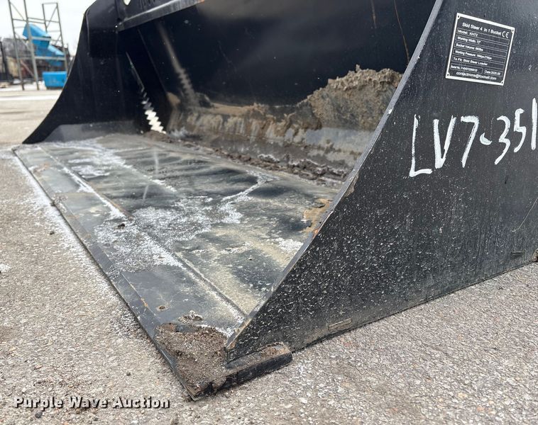 image for item FG2610 2025 Giyi KH72 skid steer four-in-one bucket