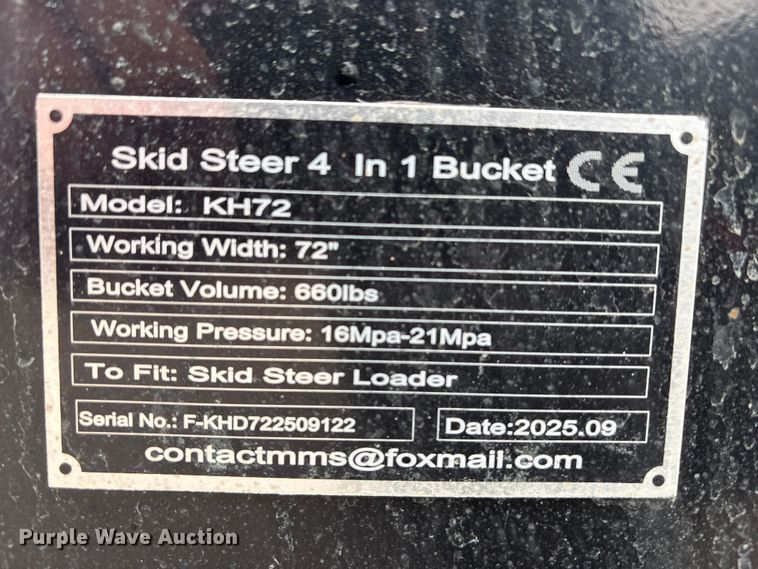 image for item FG2610 2025 Giyi KH72 skid steer four-in-one bucket