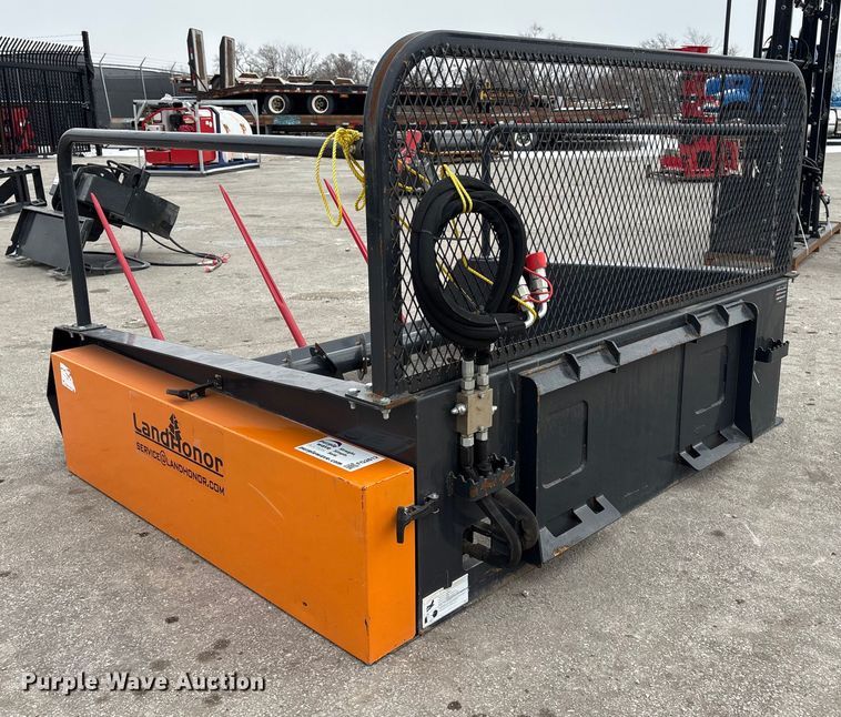 image for item FG2612 2025 Landhoner RBP-13-72W skid steer bale processor