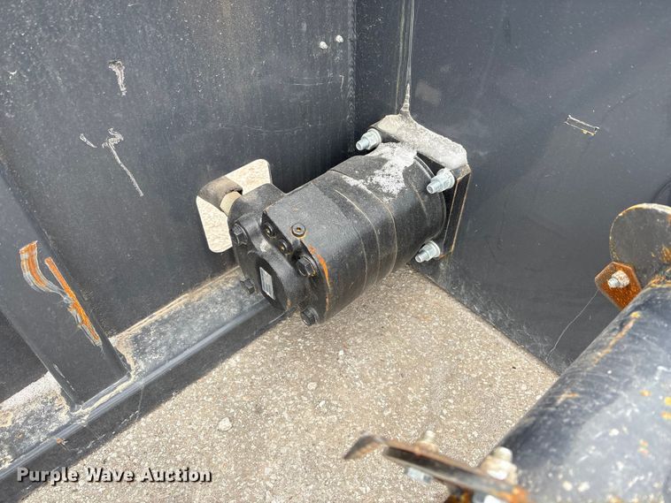 image for item FG2612 2025 Landhoner RBP-13-72W skid steer bale processor