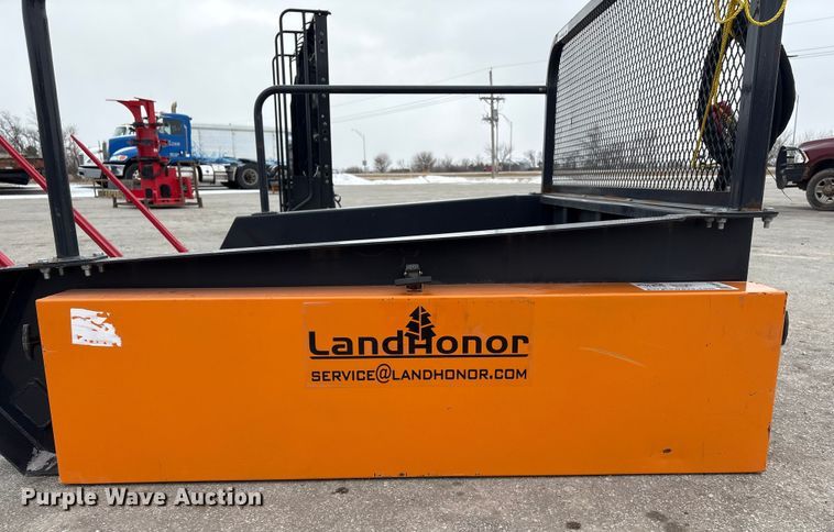 image for item FG2612 2025 Landhoner RBP-13-72W skid steer bale processor