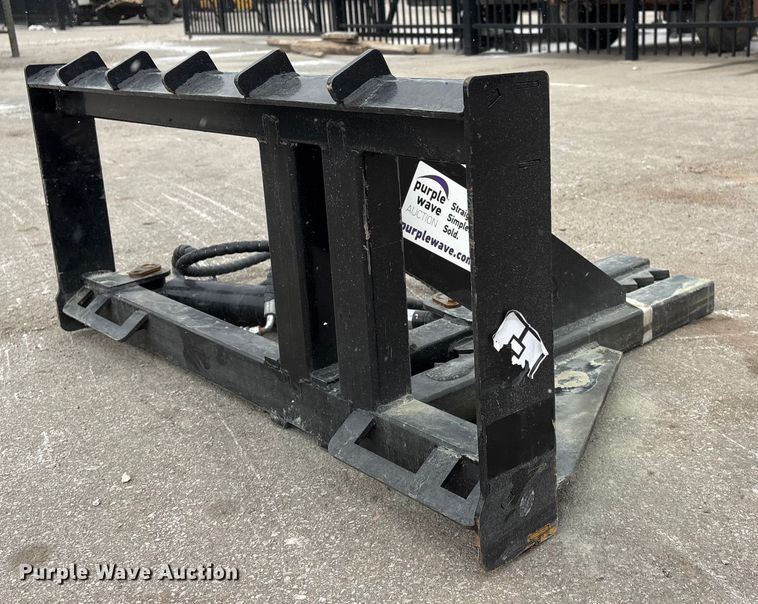 image for item FG2613 Giyi skid steer trencher