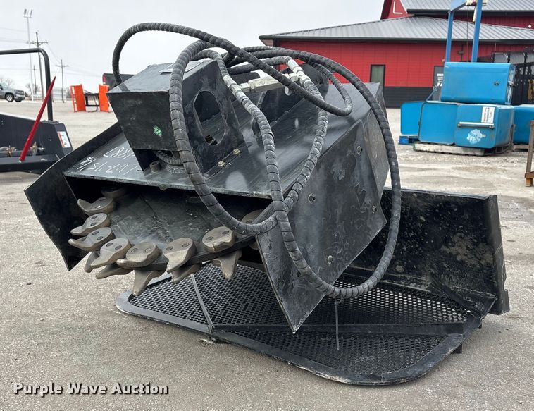 image for item FG2614 2025 Giyi FSG26 skid steer stump grinder