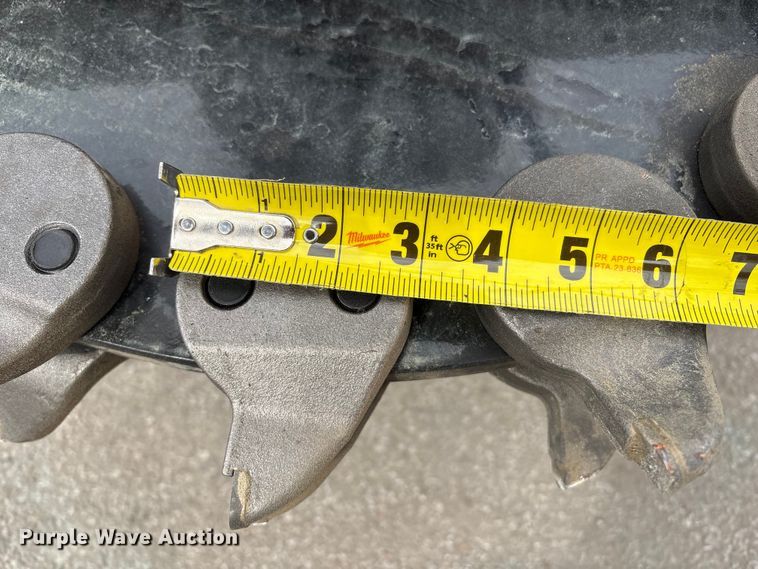 image for item FG2614 2025 Giyi FSG26 skid steer stump grinder