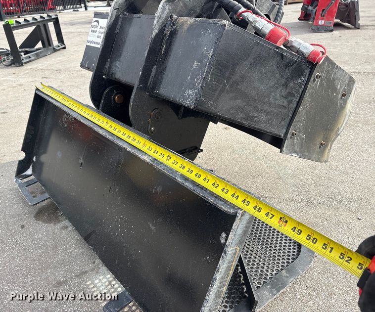 image for item FG2614 2025 Giyi FSG26 skid steer stump grinder