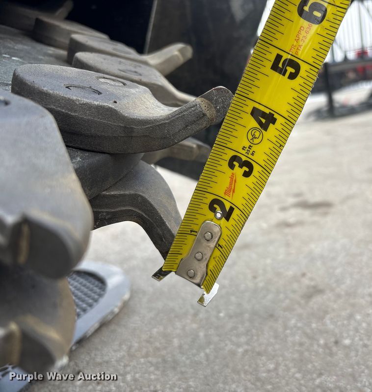 image for item FG2614 2025 Giyi FSG26 skid steer stump grinder