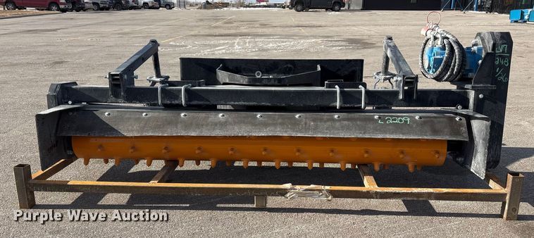 image for item FG2615 2025 Giyi LPR71 skid steer power rake
