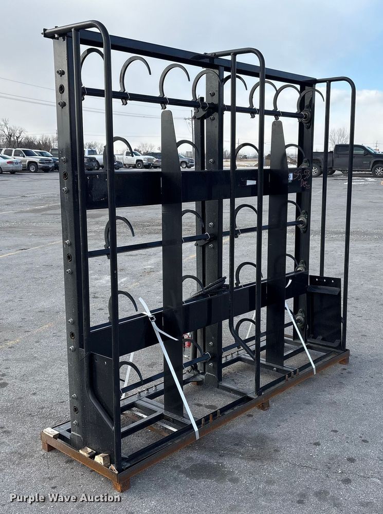 image for item FG2617 2025 Giyi HBC85 skid steer bale accumulator grapple