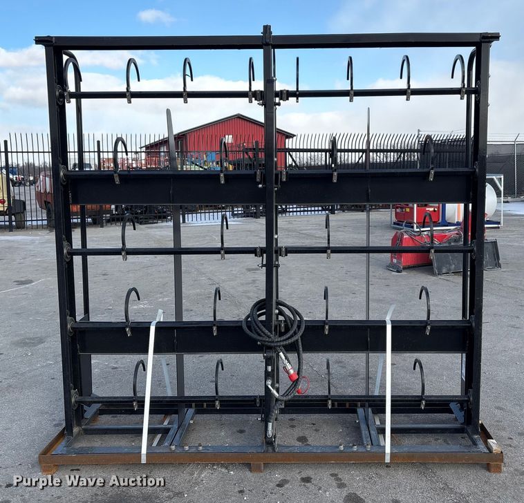 image for item FG2617 2025 Giyi HBC85 skid steer bale accumulator grapple