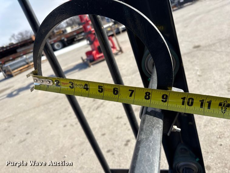 image for item FG2617 2025 Giyi HBC85 skid steer bale accumulator grapple