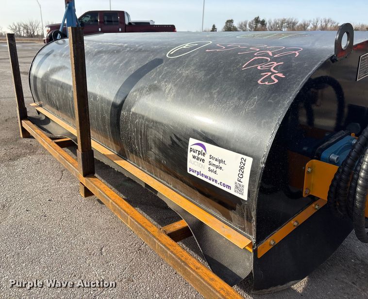 image for item FG2622 2025 Giyi BS72 skid steer sweeper