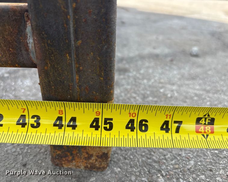 image for item FG2622 2025 Giyi BS72 skid steer sweeper