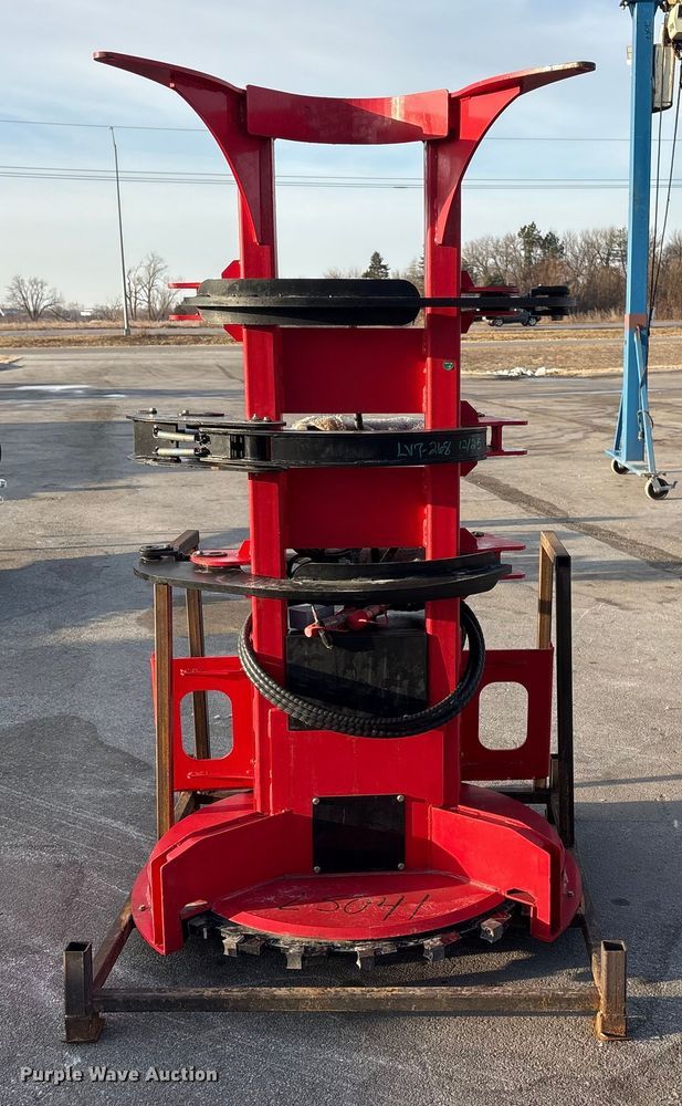 image for item FG2624 2025 Giyi FB30 skid steer feller buncher  