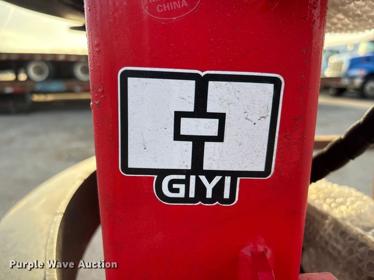 image for item FG2624 2025 Giyi FB30 skid steer feller buncher  