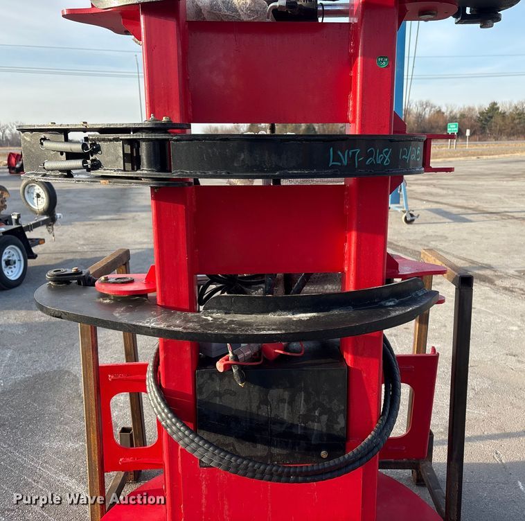 image for item FG2624 2025 Giyi FB30 skid steer feller buncher  