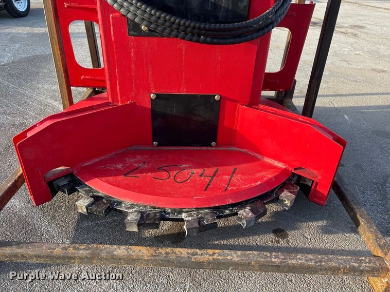 image for item FG2624 2025 Giyi FB30 skid steer feller buncher  