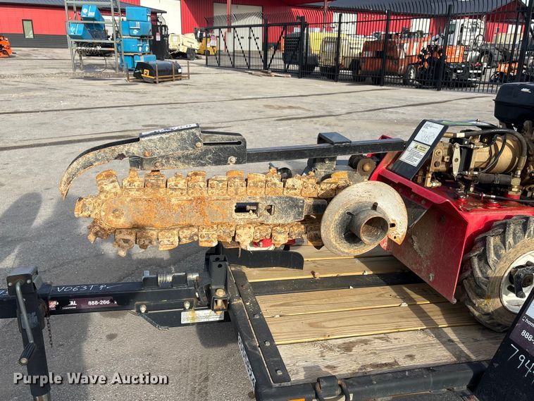 image for item FG2625 2018 Baretto 912 trencher