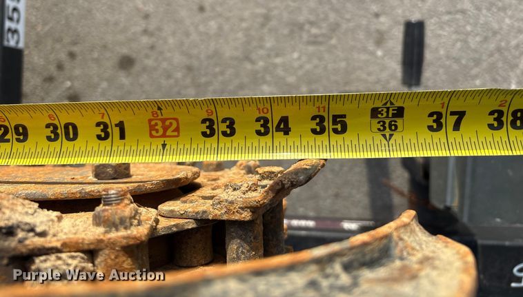 image for item FG2625 2018 Baretto 912 trencher